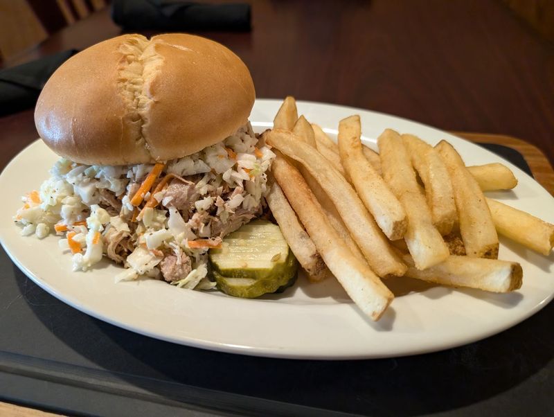 Pulled Chicken Sandwich