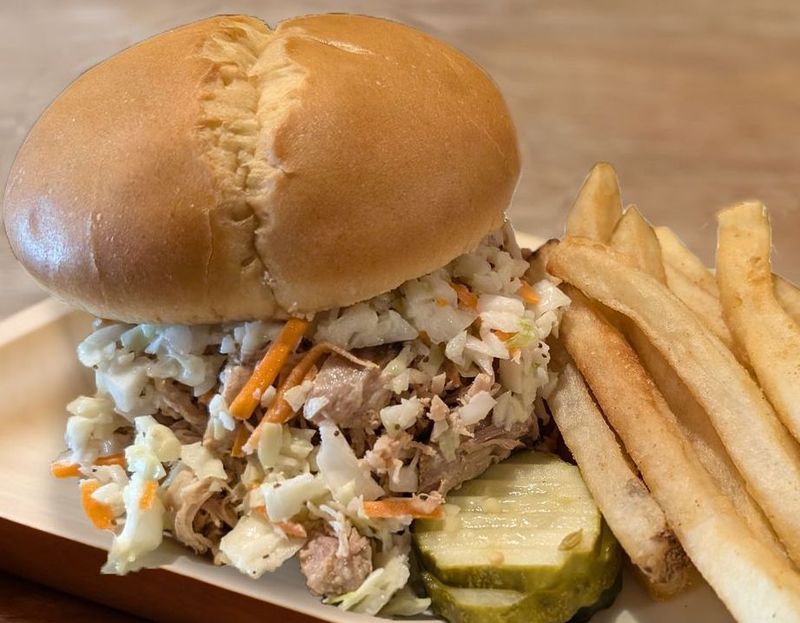 Pulled Chicken Sandwich