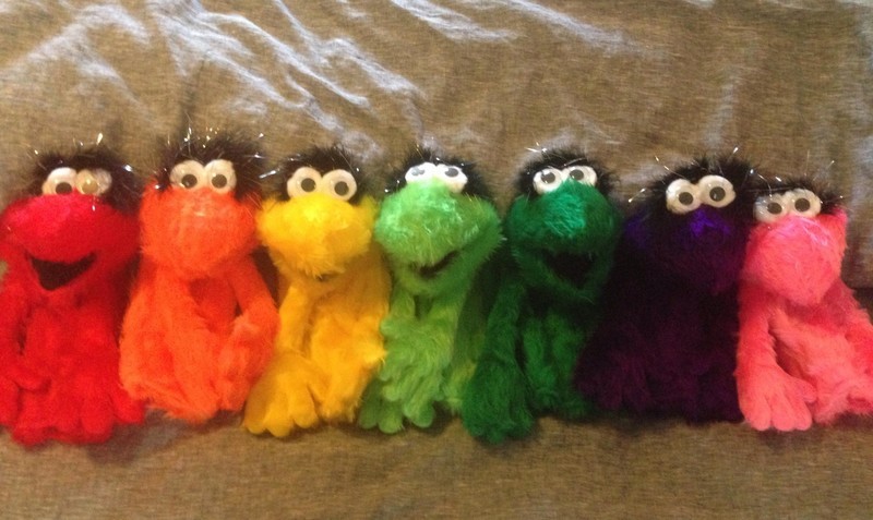 The &quot;Toné Family&quot; Puppet (Set of 7)