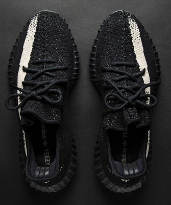 Adidas Yeezy Boost 350 V2 Oreo