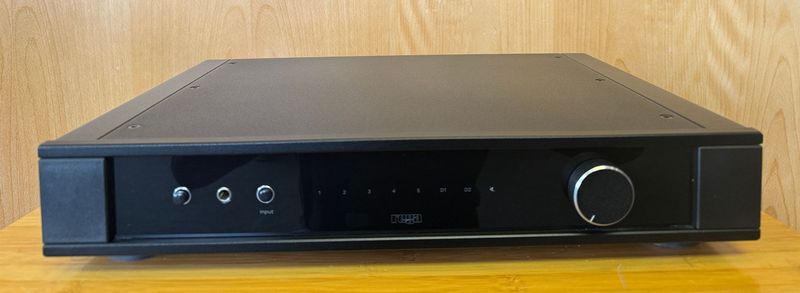 Rega Elex R MK 4 Integrated Amplifier Rega Elex R MK 4 Integrated Amplifier