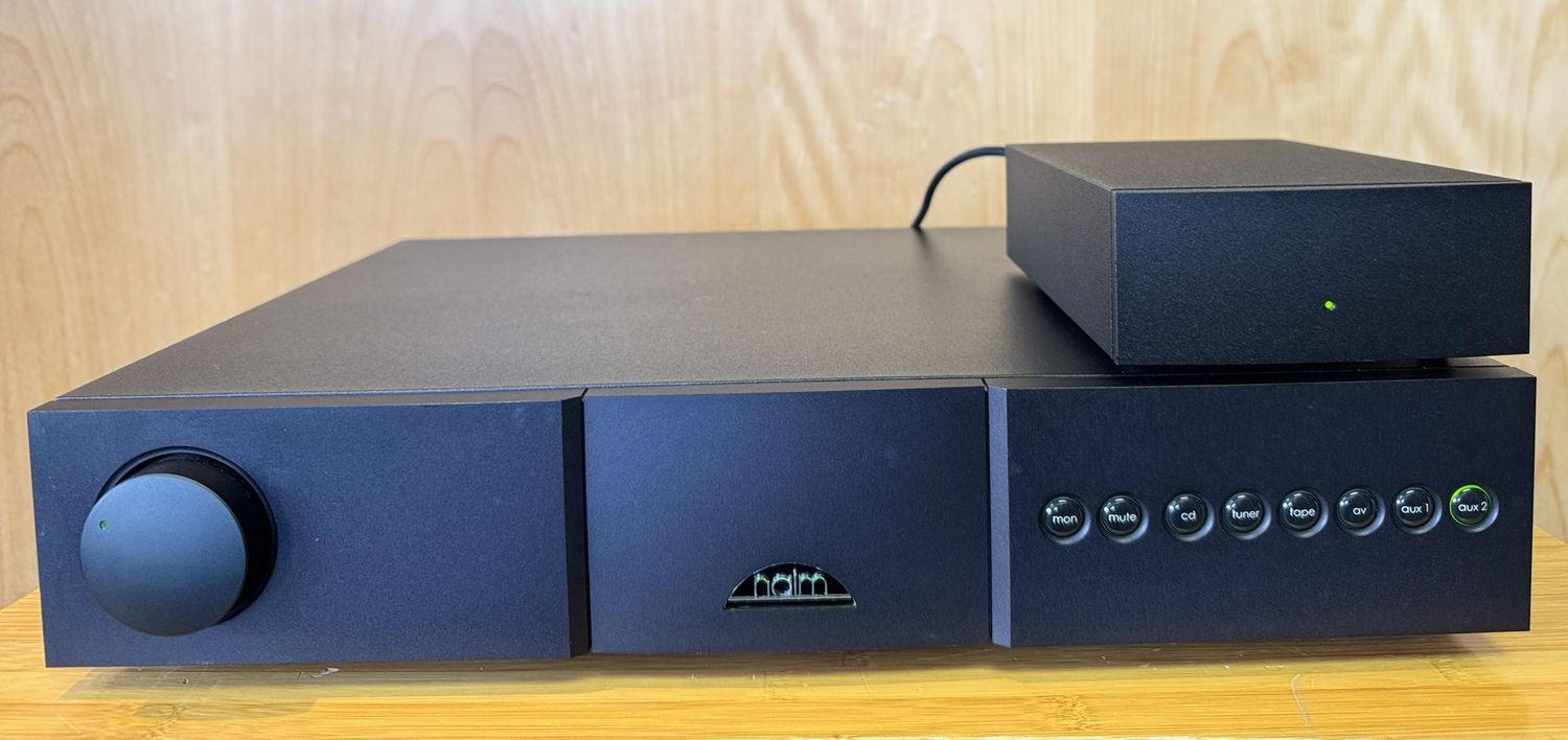 Naim Audio NAC202 Preamplifier with NAPSC2 Power Supply Naim Audio NAC202 Preamplifier with NAPSC2 Power Supply