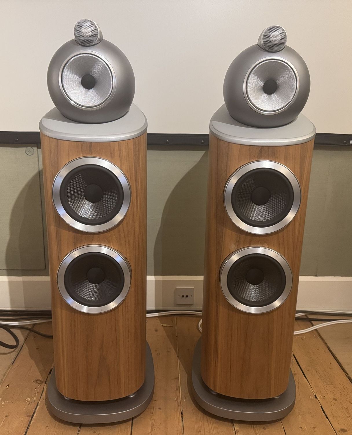 B&W 803 D4 Loudspeakers B&W 803 D4 Loudspeakers