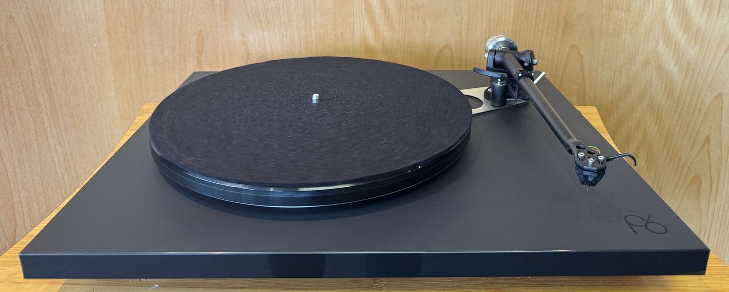 Rega PL6 Turntable with Ania MC Cartridge