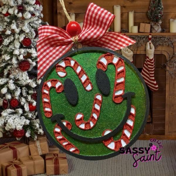 Candy Cane Cutie Christmas Freshies