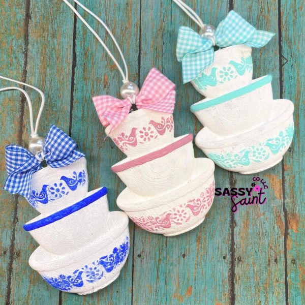 Vintage Stacking Bowls Freshie