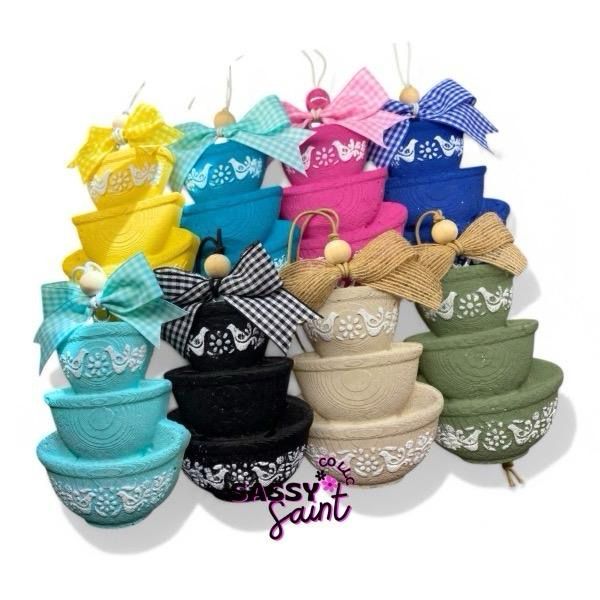 Vintage Stacking Bowls Freshie