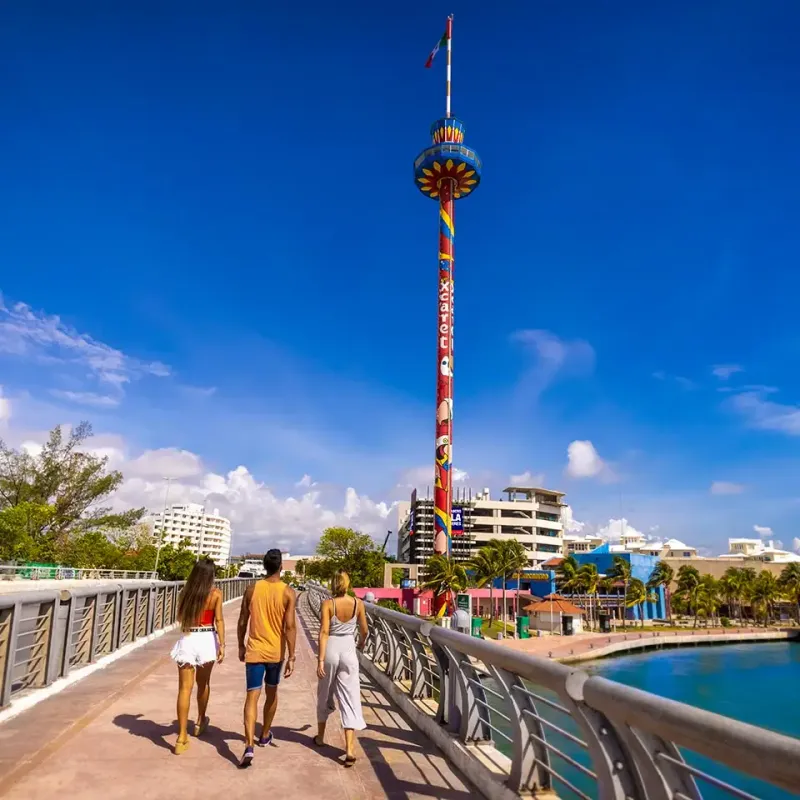 SCENIC TOWER: CANCUN VIEWPOINT