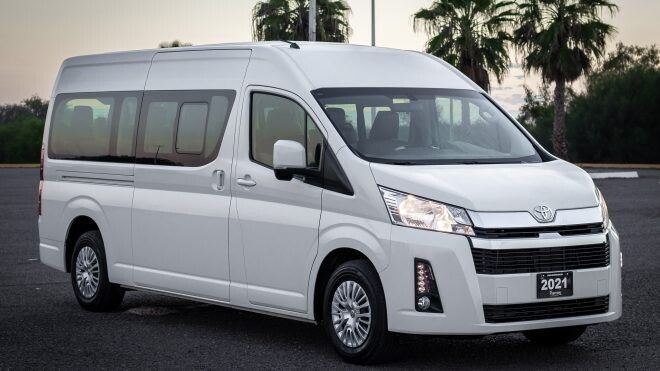 *To/From CANCUN Airport to Cancun Hotel Zone Private Transfer 5 to 8 passengers. Rate per van.