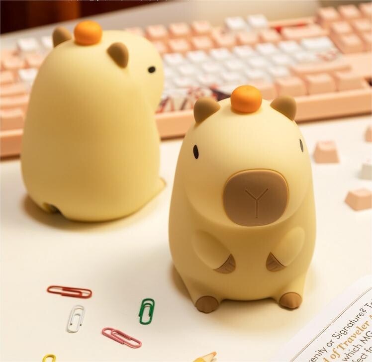 Cute Capybara Night Lamp