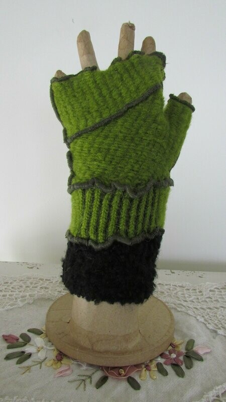 Green/Black Section Gloves