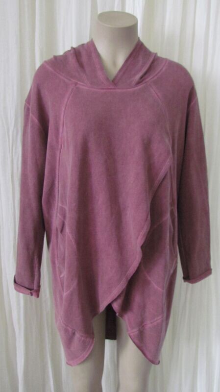 Wine Tulip Wrap Hooded Top