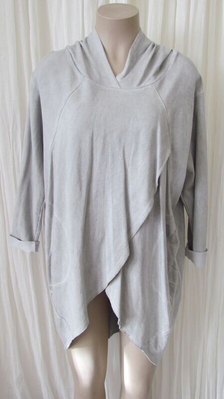 Silver Tulip Wrap Hooded Top