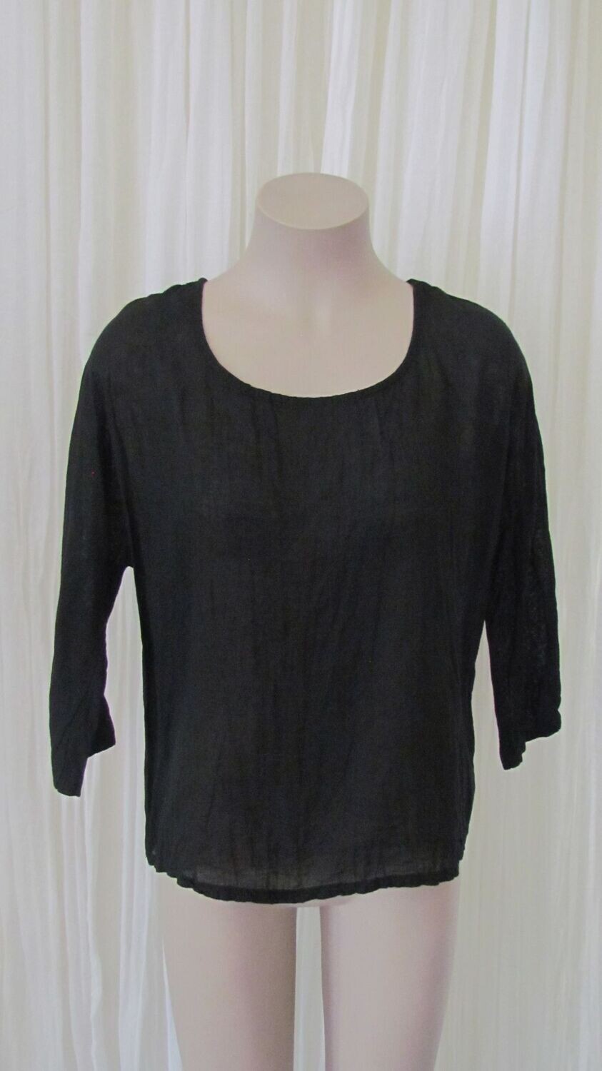 Black Linen Crop Top