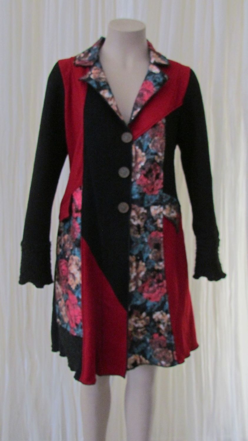 Red Wool Detailed Floral Jacket