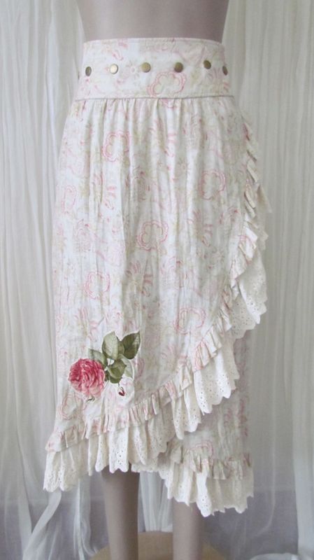 Butter/Red Flower Dome Wrap Skirt