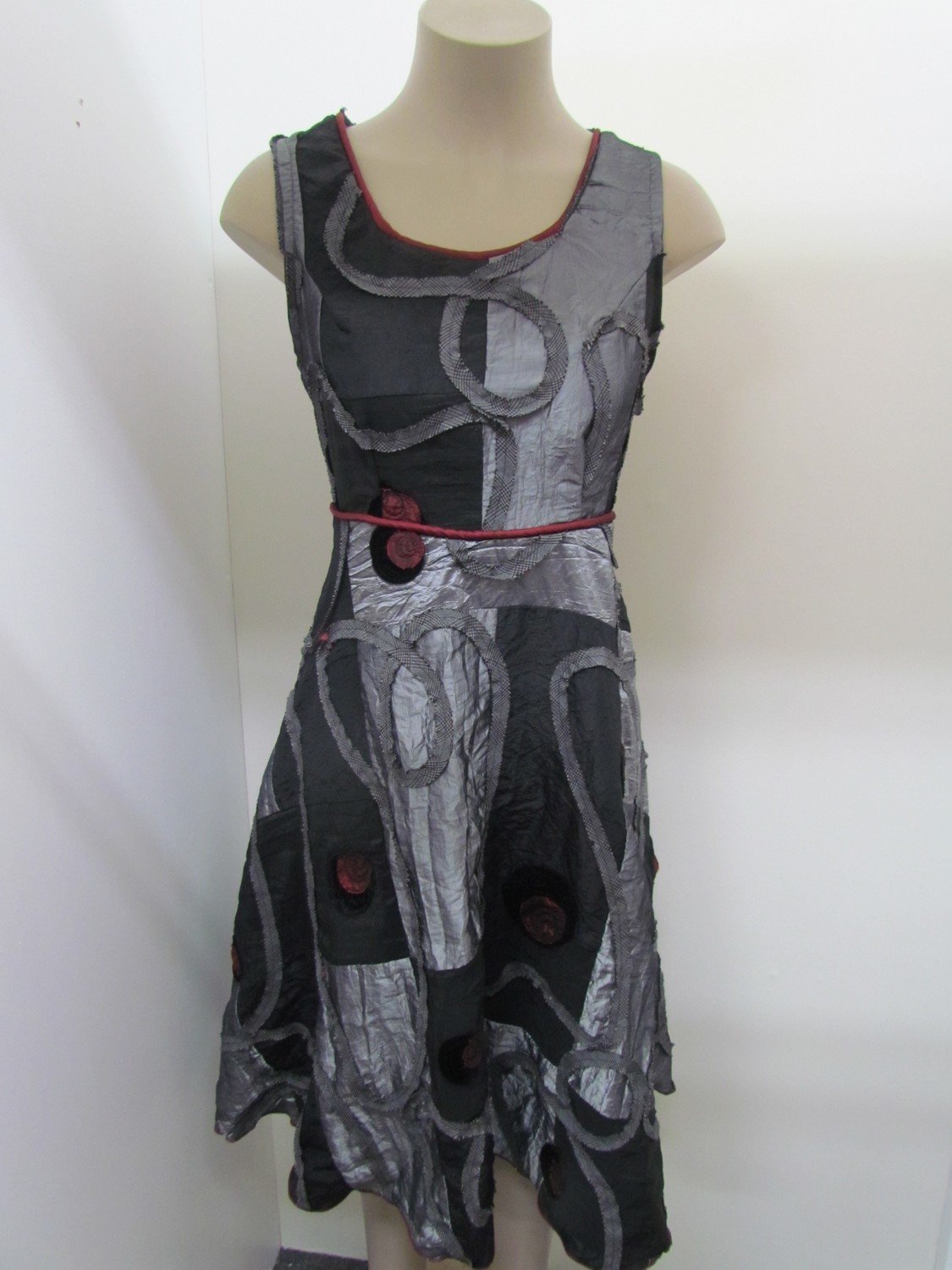 Sliver/Black Dress