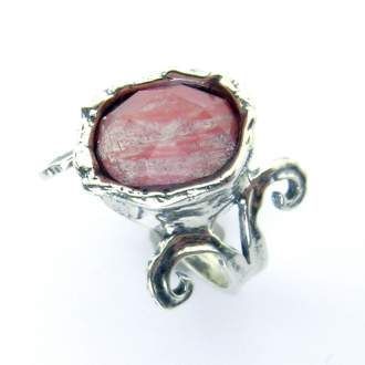 Cherry Quartz Ring Cherry Quartz Ring