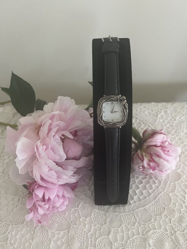 Rose Detail Watch Rose Detail Watch