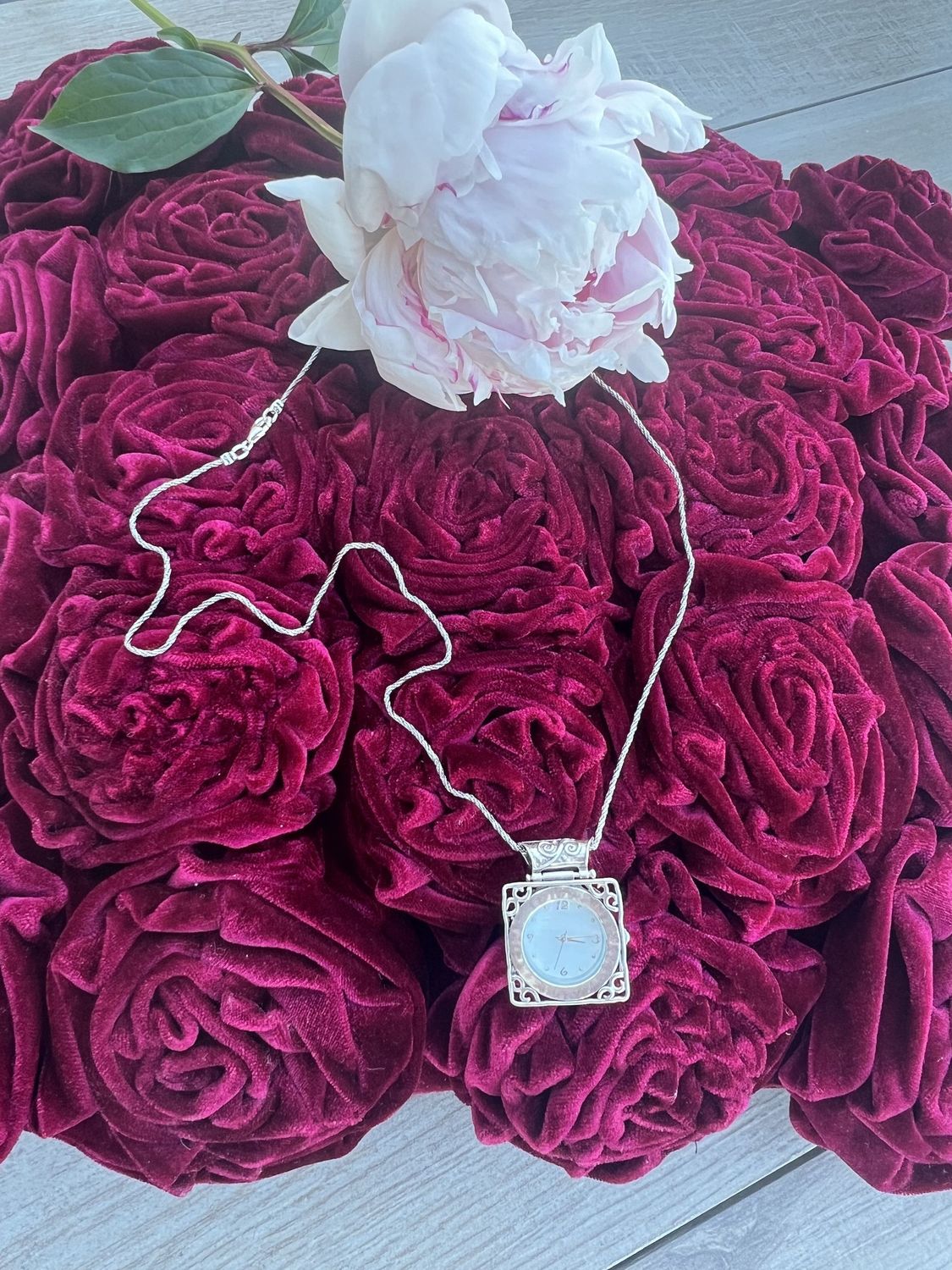 Square Plain Watch Necklace Square Plain Watch Necklace