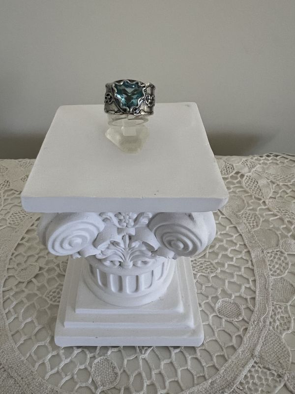 Blue Topaz Heart Ring Blue Topaz Heart Ring