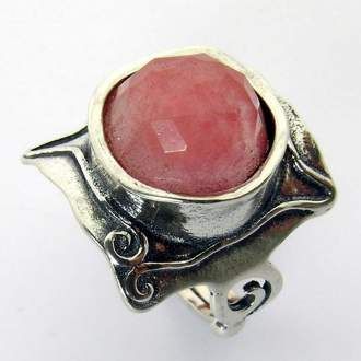Cherry Quartz Ring Cherry Quartz Ring