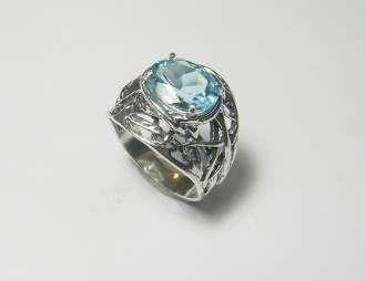 Ble Topaz Ring Ble Topaz Ring