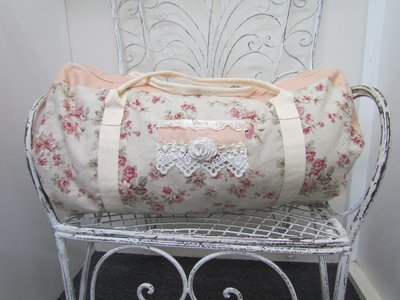 Pink Vintage Floral Overnight bag
