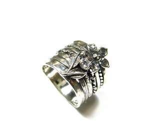Cubic Zirconia Flower Ring Cubic Zirconia Flower Ring
