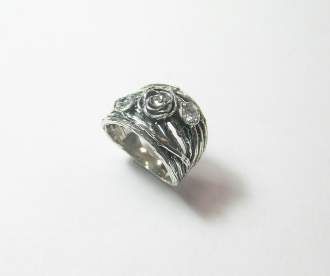 Cubic Zirconia Rose Ring