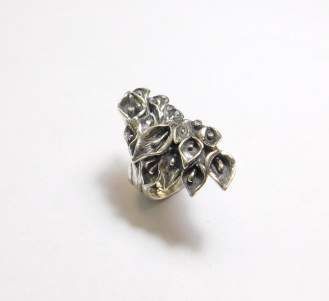 Lilly Cluster Ring Lilly Cluster Ring