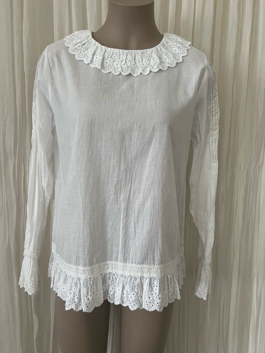 White Cotton Lawn Top