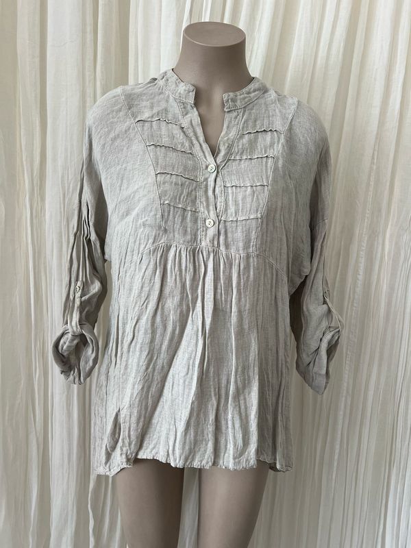 Beige Linen Pleat Top Beige Linen Pleat Top
