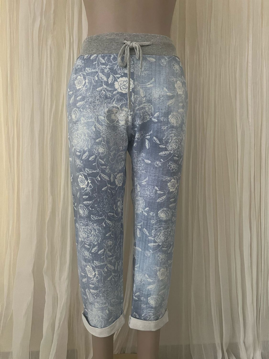 Light Rose Floral Stretch Pants