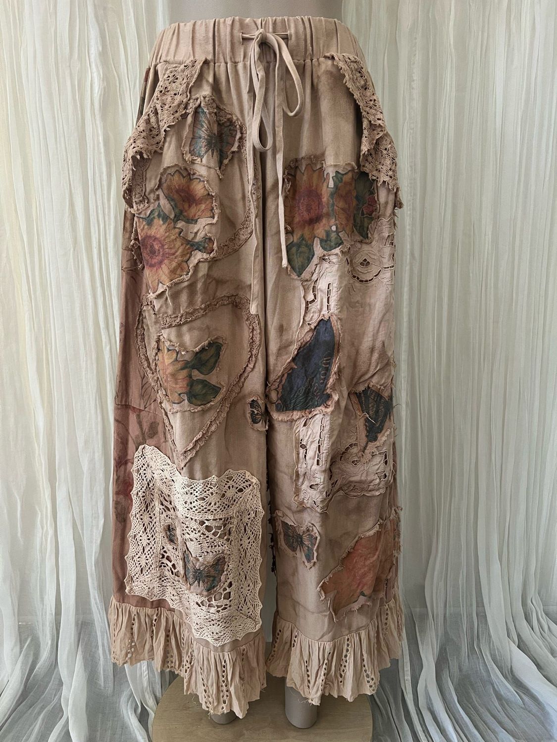 Floral Meadows Pants Floral Meadows Pants