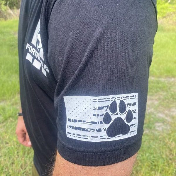 "Run Your Dog Not Your Mouth" - Mens Tee | 60/40 Blend "Run Your Dog Not Your Mouth" - Mens Tee | 60/40 Blend