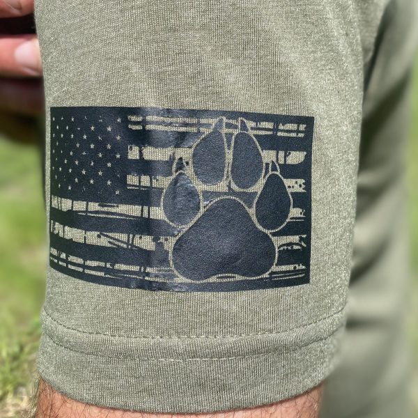 "Run Your Dog Not Your Mouth" - Mens Tee | 60/40 Blend "Run Your Dog Not Your Mouth" - Mens Tee | 60/40 Blend