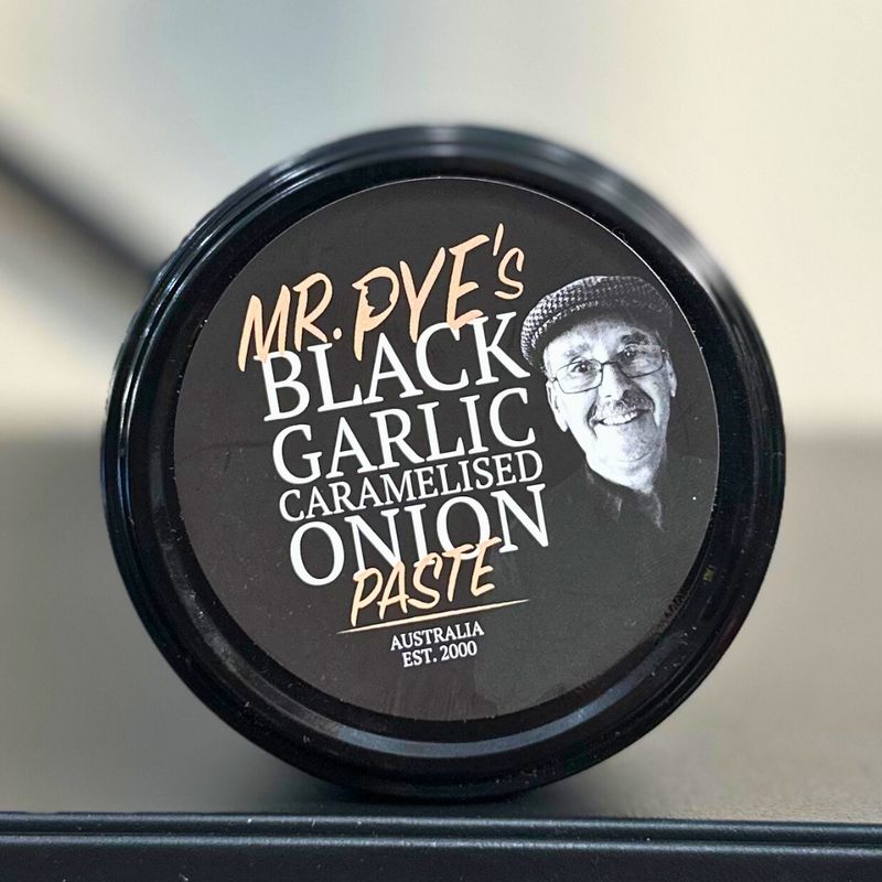 Black Garlic Caramelised Onion Paste