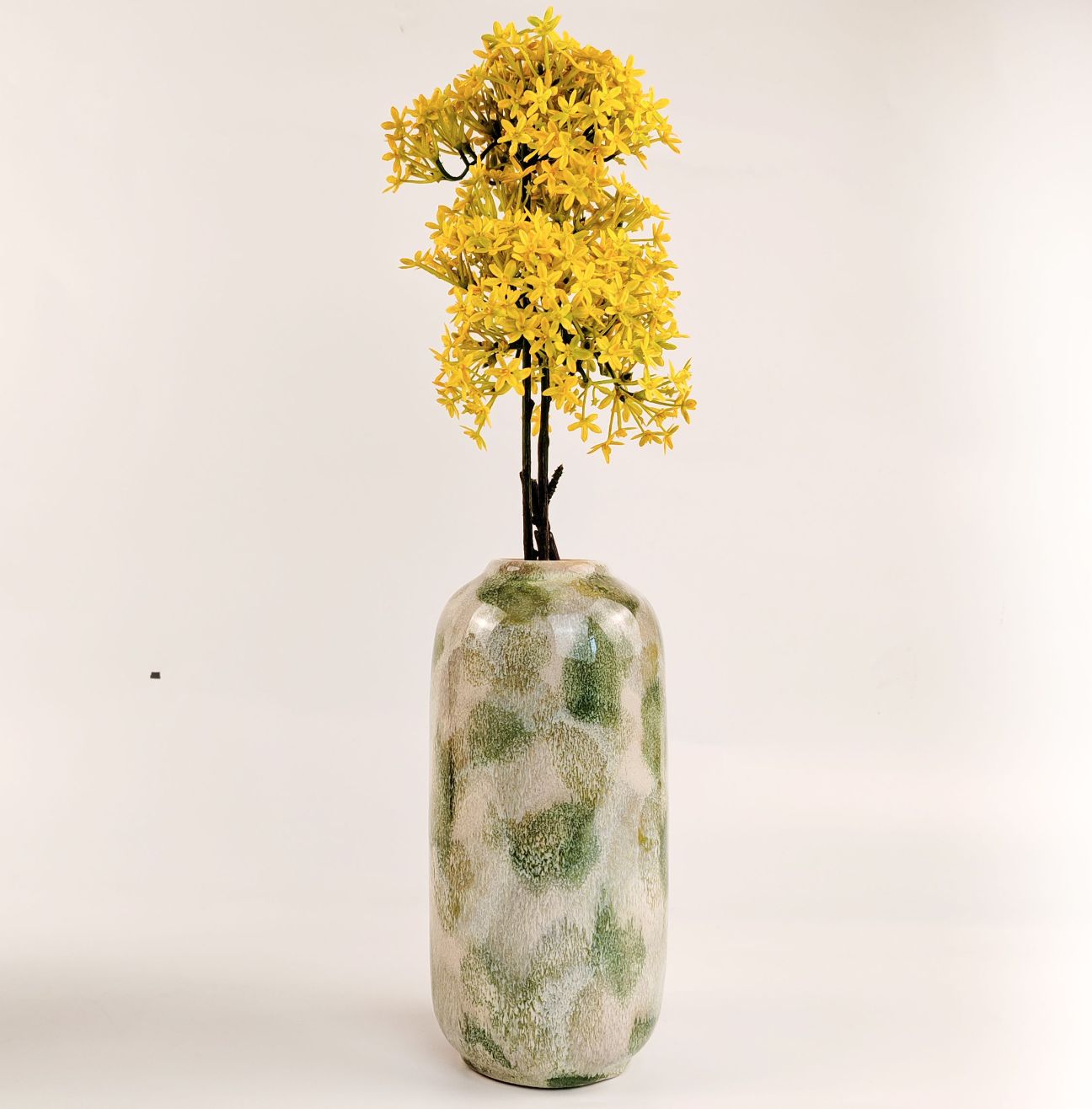 Della Artisian Vase (Green)
