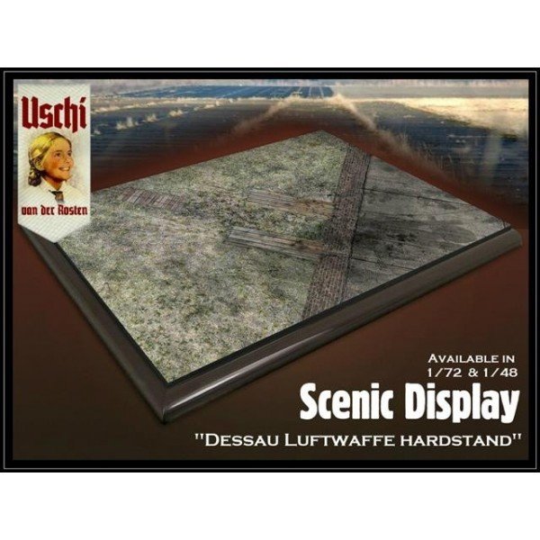 Uschi van der Rosten - Scenic Display: &quot;Dessau Luftwaffe Hardstand&quot; Deluxe Edition (1/72)