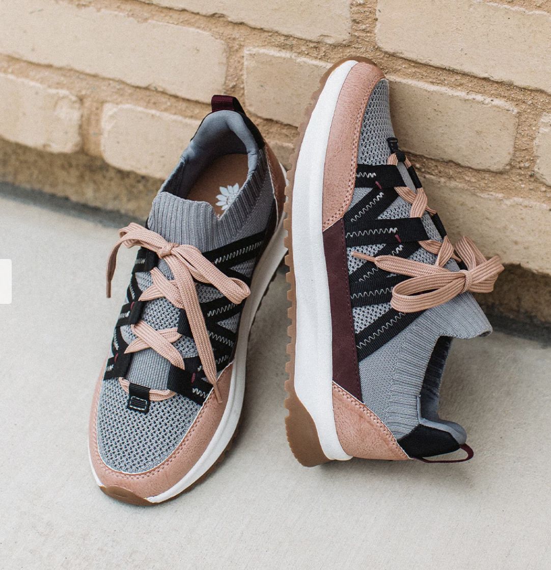 ROCCO SNEAKER - BLUSH MULTI