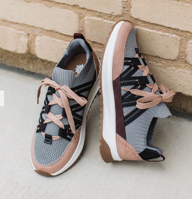 ROCCO SNEAKER - BLUSH MULTI