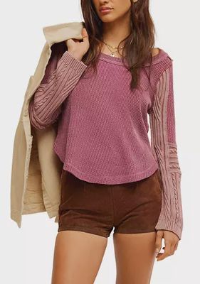 SWINGING CABLE CUFF - VINEYARD GRAPE