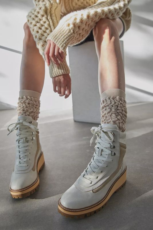 SUMMIT HIKING BOOT - BONE