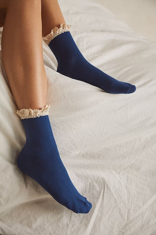 BELOVED WAFFLE KNIT ANKLE SOCKS - NAVY