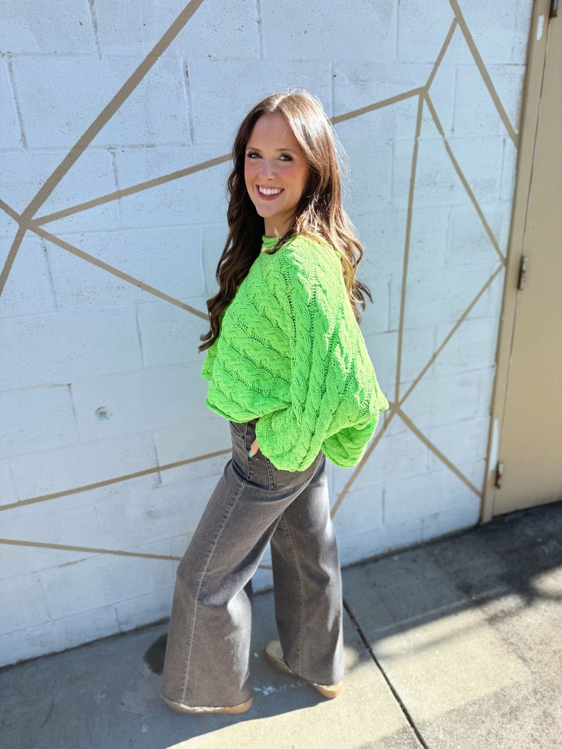 CABLE LINK SWEATER - NEON LIME