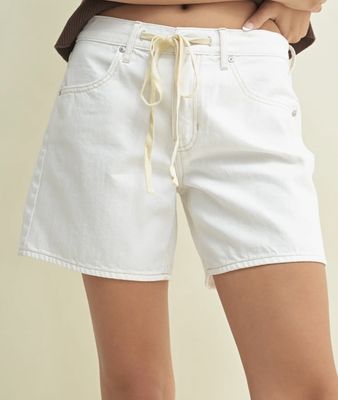 LIGHTWEIGHT TIE WAIST SHORTS - OFF WHITE