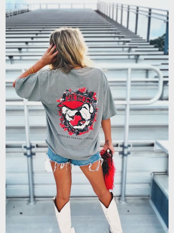 SIC EM BULLDOG GRAPHIC TEE