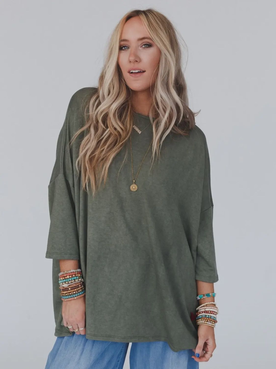 SUNDAY STROLL OVERSIZED TEE - OLIVE