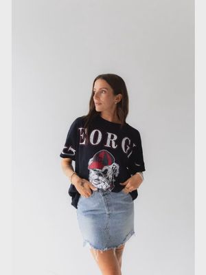 UGA OVERSIZED GRAPHIC TEE - BLACK